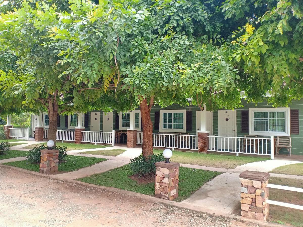 The Green Land Farm Sikhio Exterior foto